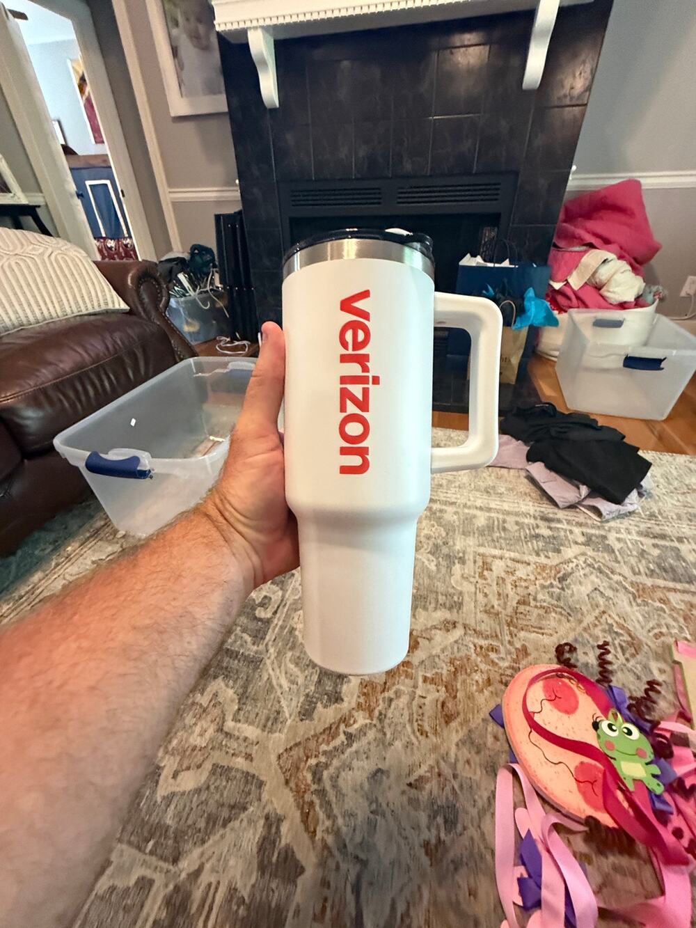 Verizon Employee Logo Insulated Travel Tumbler Mug White Red 40oz w/ Handle